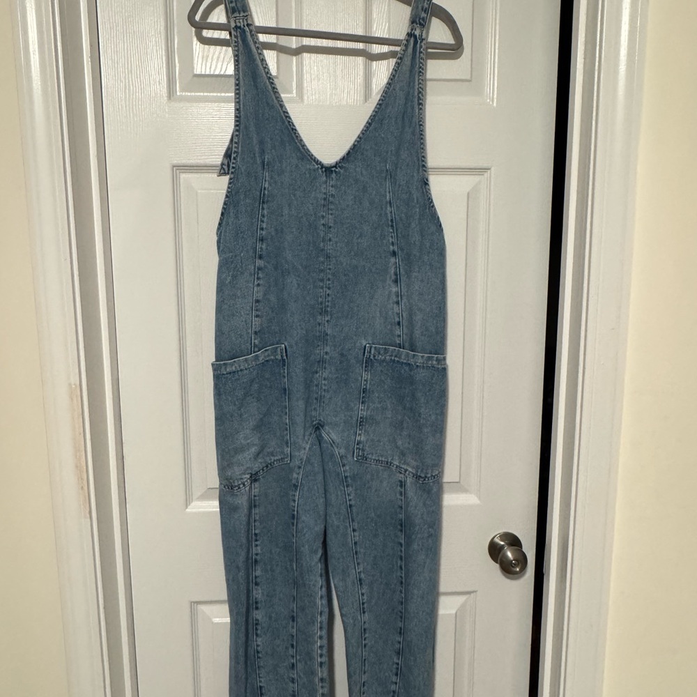 We The Free Light Blue Denim Overalls - XS